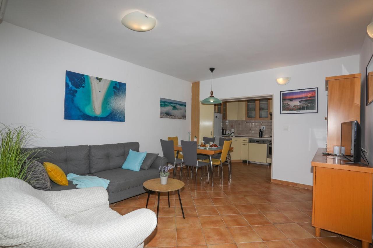 Adria Apartment Hvar Town Eksteriør billede